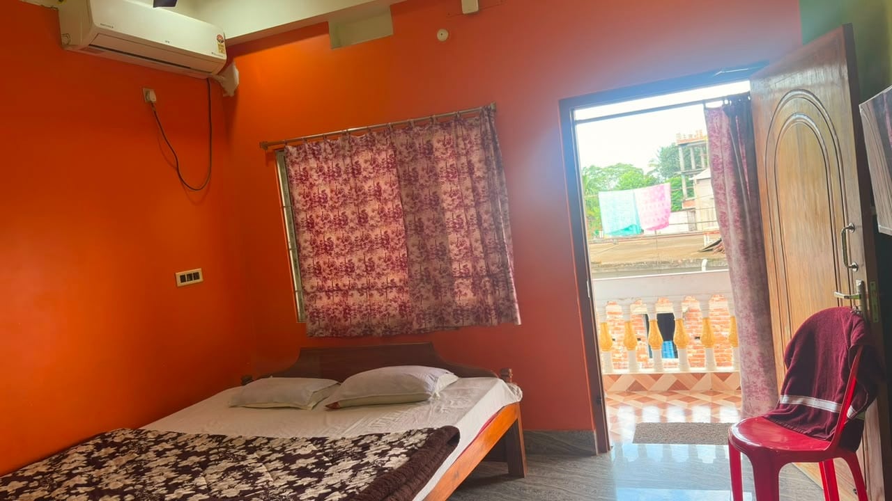 HOTEL DEBRAJ - Tap to explore photos