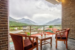 Neel Kanth Mahadev Guest House