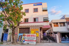 FabHotel D Qube - Porur