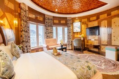 Palette Hotel Cecil by CheckIn Srinagar