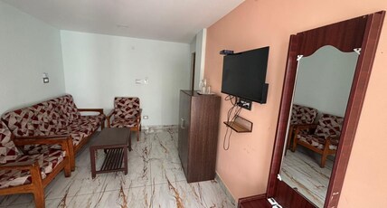 Ponmurugan Residency Room Type - Standard Suite Rooms