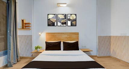 Super Townhouse Sector 49 Sohna Road Room Type - Deluxe