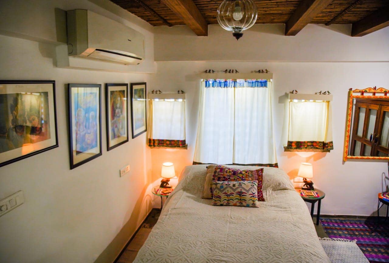 Udaipur Rosies Retreat. - Tap to explore photos