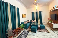 Teal Elegance 1BHK Suite, Civil lines