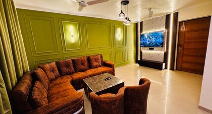 Zoomstay | Entire 3BHK Apartments with Pool Room Type - 3BHK apartment with pool view and access Zoomstay | Entire 3BHK Apartments with Pool Room Type - 3BHK apartment with pool view and access