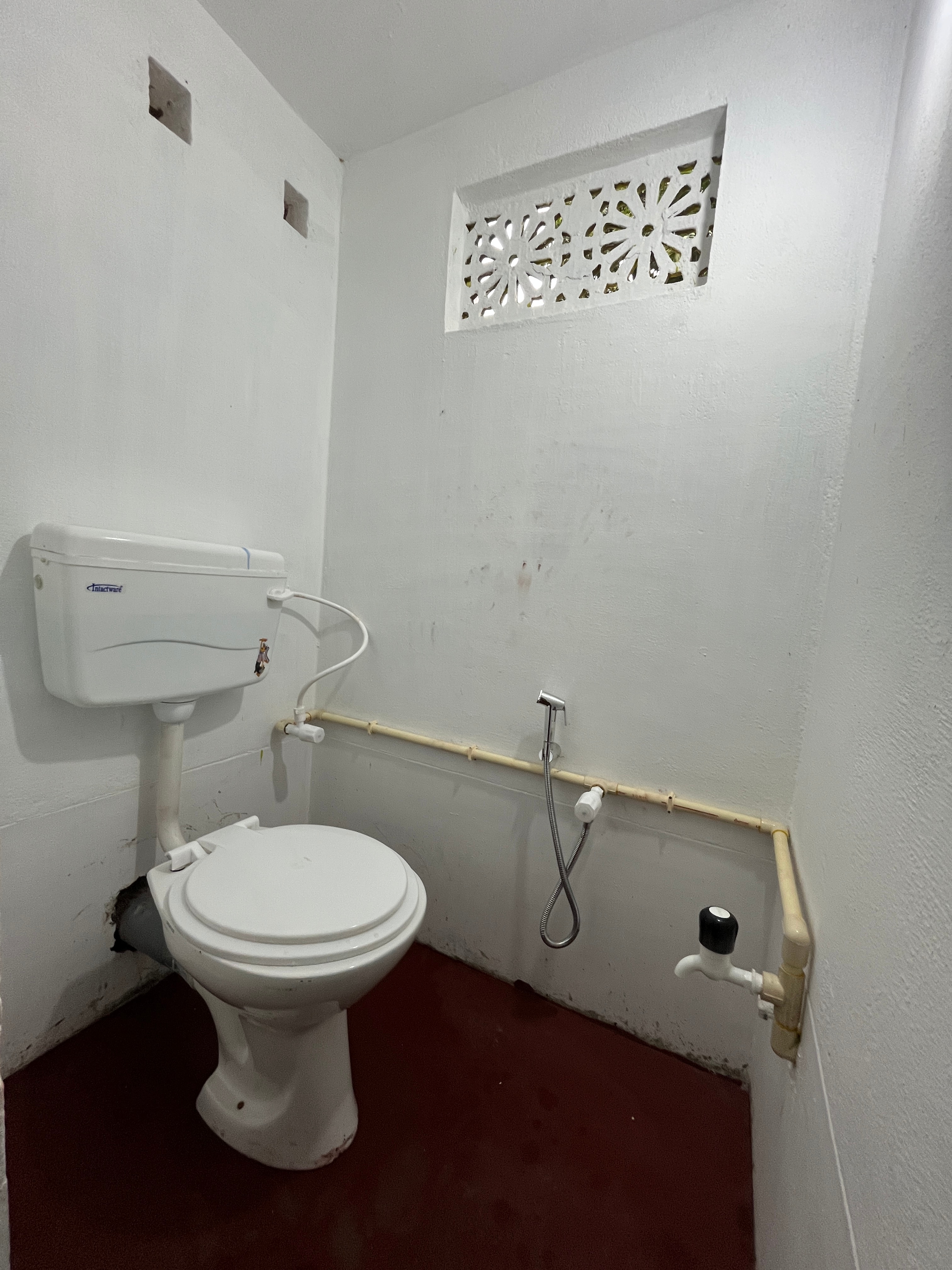The Backpackers Hostel - Tap to explore photos
