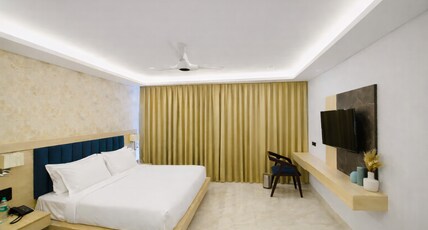 Hotel Holiday Grand Room Type - Executive Room