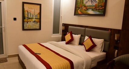 Red Flame Residency Room Type - Delux Double Bed Room
