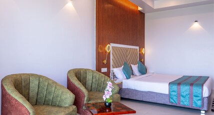 Hotel Atlanta- A Seaview Hotel Room Type - Premium Seaview Room With Balcony