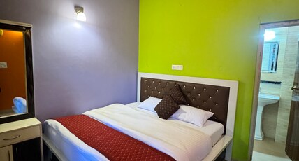 Brothers Hotel and Restaurant Room Type - Deluxe Room