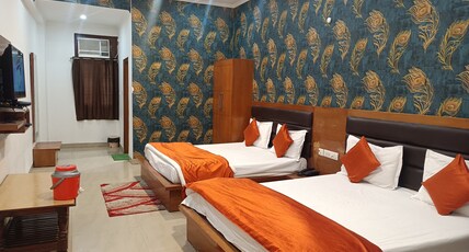 Hotel Vrindavan Garden Room Type - Family Room 4 bed