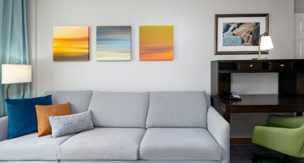 Staybridge Suites Miami Doral Room Type - 1 Queen Bed Studio Suite