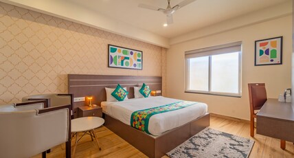Treebo Premium Lavender Kochi Infopark Room Type - Deluxe Family Room