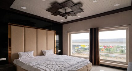 The Golden Wings Hotel Room Type - Premium Room