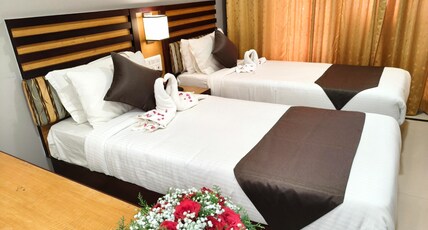 Hotel Elegance Room Type - Deluxe Twin Room