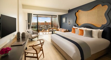Avista Grande Phuket Karon - MGallery Room Type - Deluxe Room, Pool View, 1 King Bed, Balcony Avista Grande Phuket Karon - MGallery Room Type - Deluxe Room, Pool View, 1 King Bed, Balcony