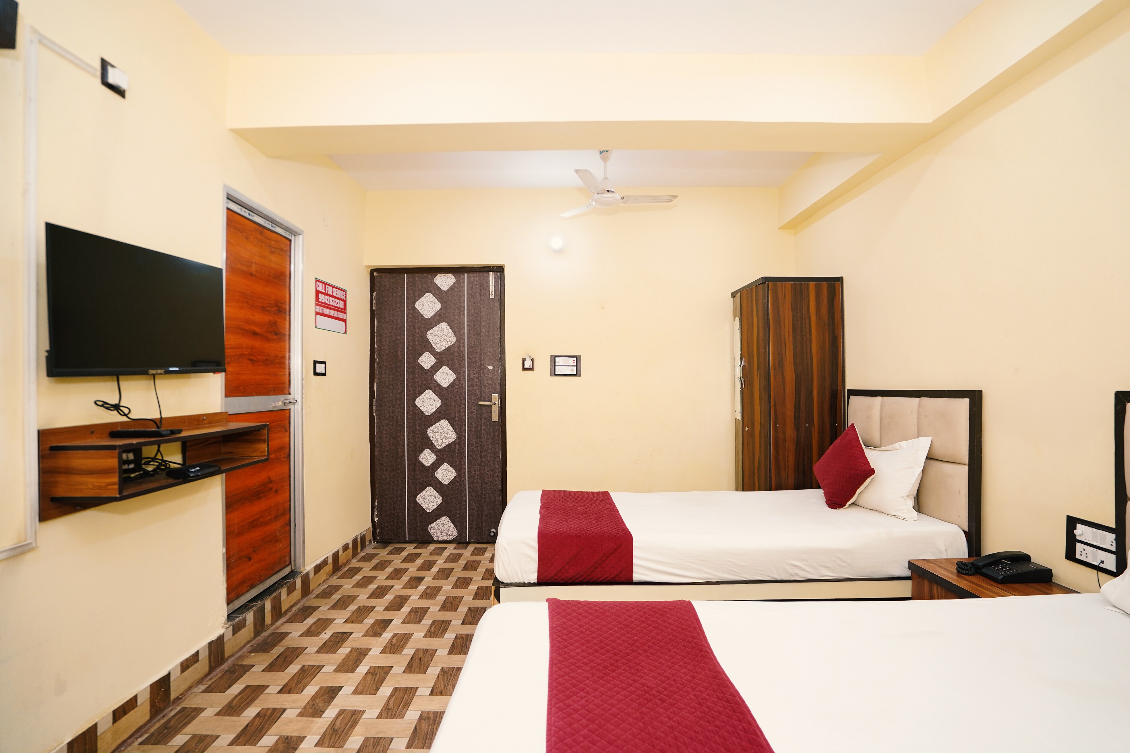 Hotel Vikrant - Tap to explore photos