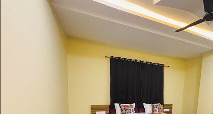 Hotel Al Aziz Room Type - Deluxe room