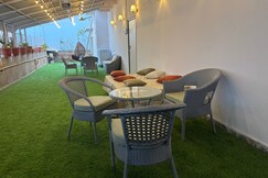 Cozy penthouse 2bhk terrace in Banjara Hills