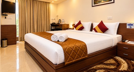 The Altruist Koparkhairane Hotel Room Type - Deluxe Queen Room The Altruist Koparkhairane Hotel Room Type - Deluxe Queen Room