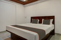 Hotel O Sai Inn Lodging