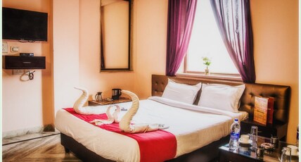 Hotel Grand Akshay Room Type - Deluxe