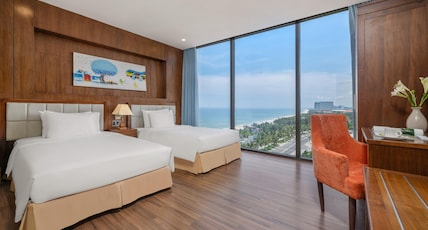 Yarra Ocean Suites Danang Room Type - Yarra Twin Room with Partial Sea View Yarra Ocean Suites Danang Room Type - Yarra Twin Room with Partial Sea View