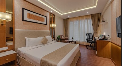 Goldfinch Hotel Mangalore Room Type - Executive King Bed