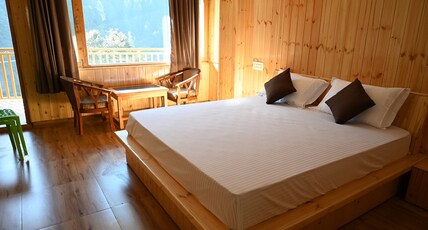 Khwabeeda Stays Room Type - Double Room with Valley view