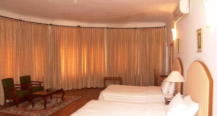 Jayamahal Palace Room Type - Luxury Suite