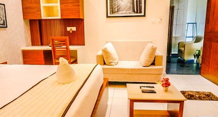 AYMAN RESIDENCY Room Type - Extra Super Delux Room
