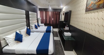 Hotel Virat International Room Type - Family 4 bedded AC Room