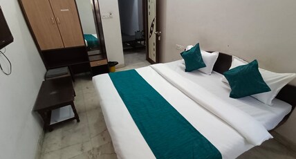 Hotel Shubham Room Type - Standard AC( Double Occupancy)