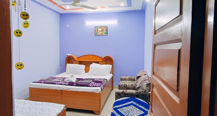The Gangotri homestay by Preet rS Room Type - Double Room with balcony The Gangotri homestay by Preet rS Room Type - Double Room with balcony