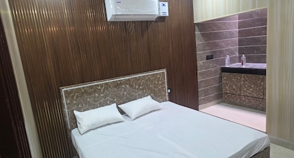 Six keys Room Type - Bedroom 2