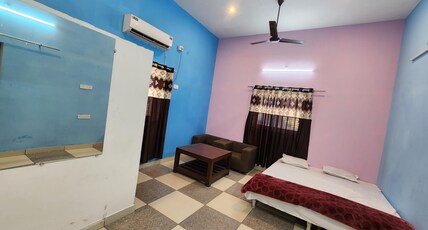 SHRI OM SAI LAWN Room Type - Bedroom 3