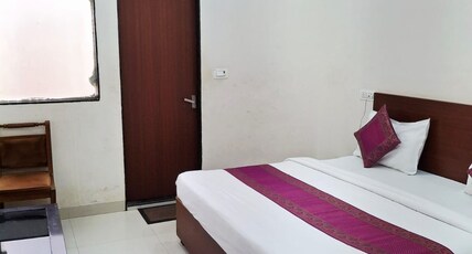 Emerald Palace Room Type - Semi Deluxe Room
