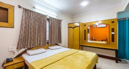 Hotel Pearl Room Type - Non AC Double Room
