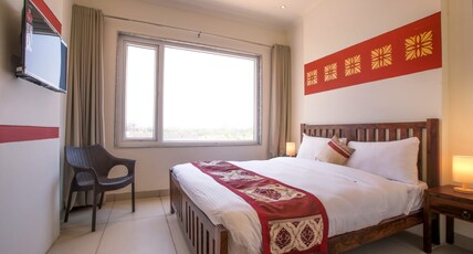 The VrindWoods - Near Prem Mandir Room Type - Deluxe Room