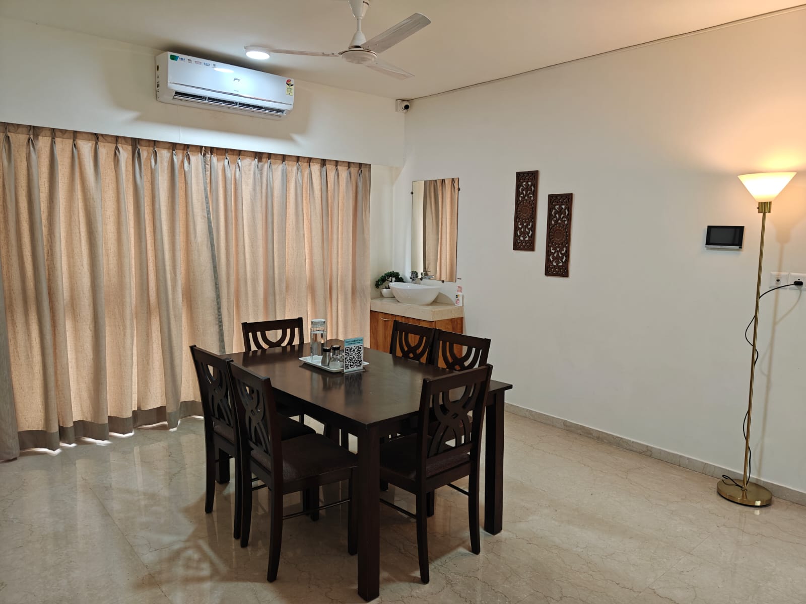 Millora Mahindra Vicino Service Apartment - Tap to explore photos