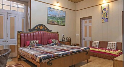 Garden Cottages Room Type - King Room