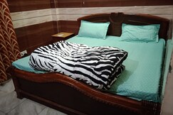 Address of Royal Residency Apt 189 GF