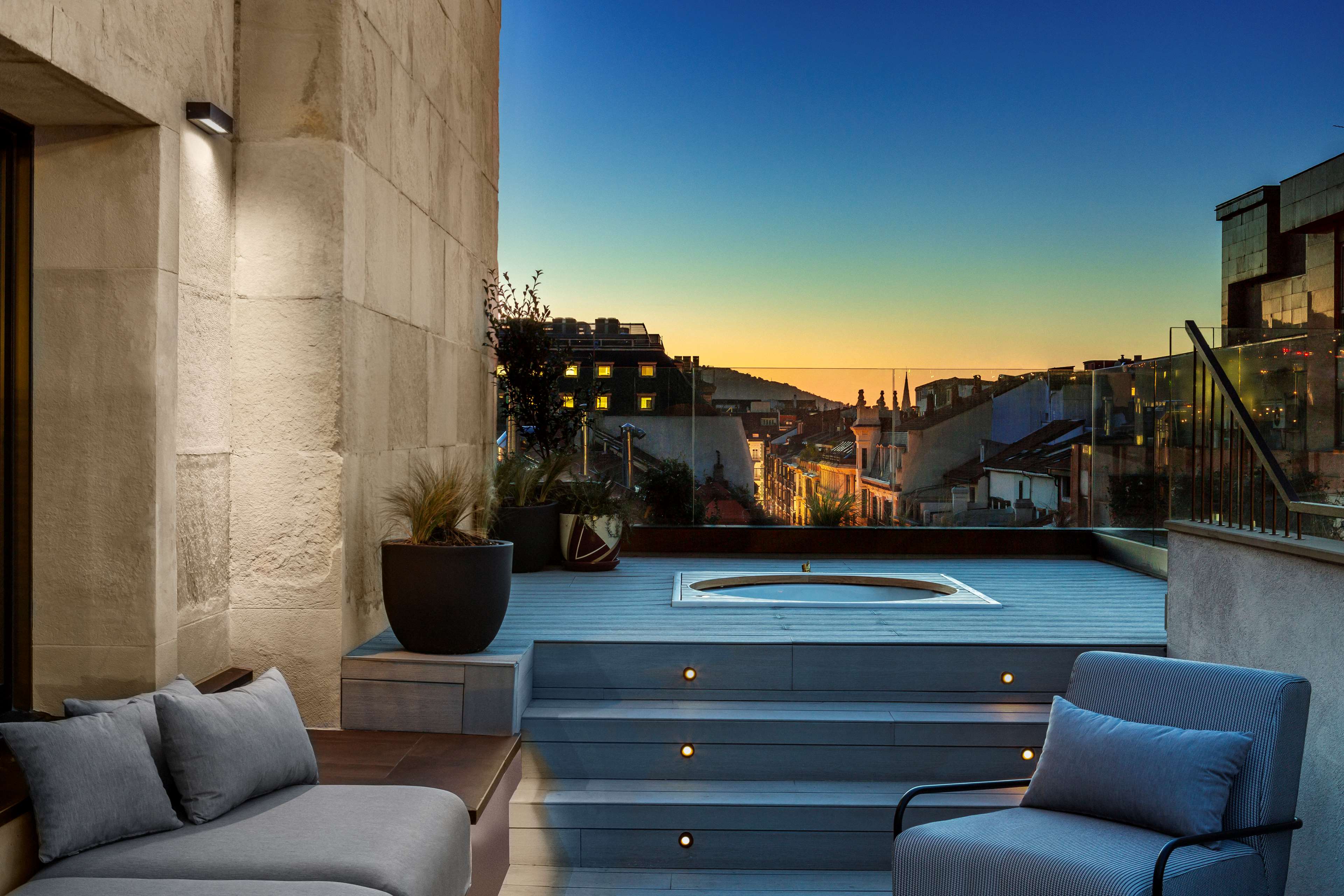 Radisson Collection Bilbao - Tap to explore photos