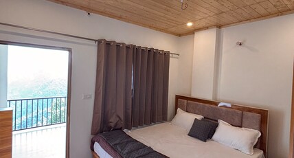 Forest Breeze Homestay Room Type - Scenic Mountain View Room