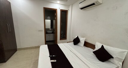 The Capstone Delhi Room Type - Deluxe Room