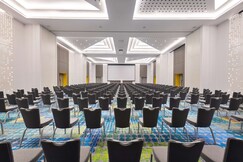 Radisson RED Hotel, Dubai Silicon Oasis