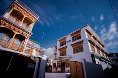 Hotel Blue Stone