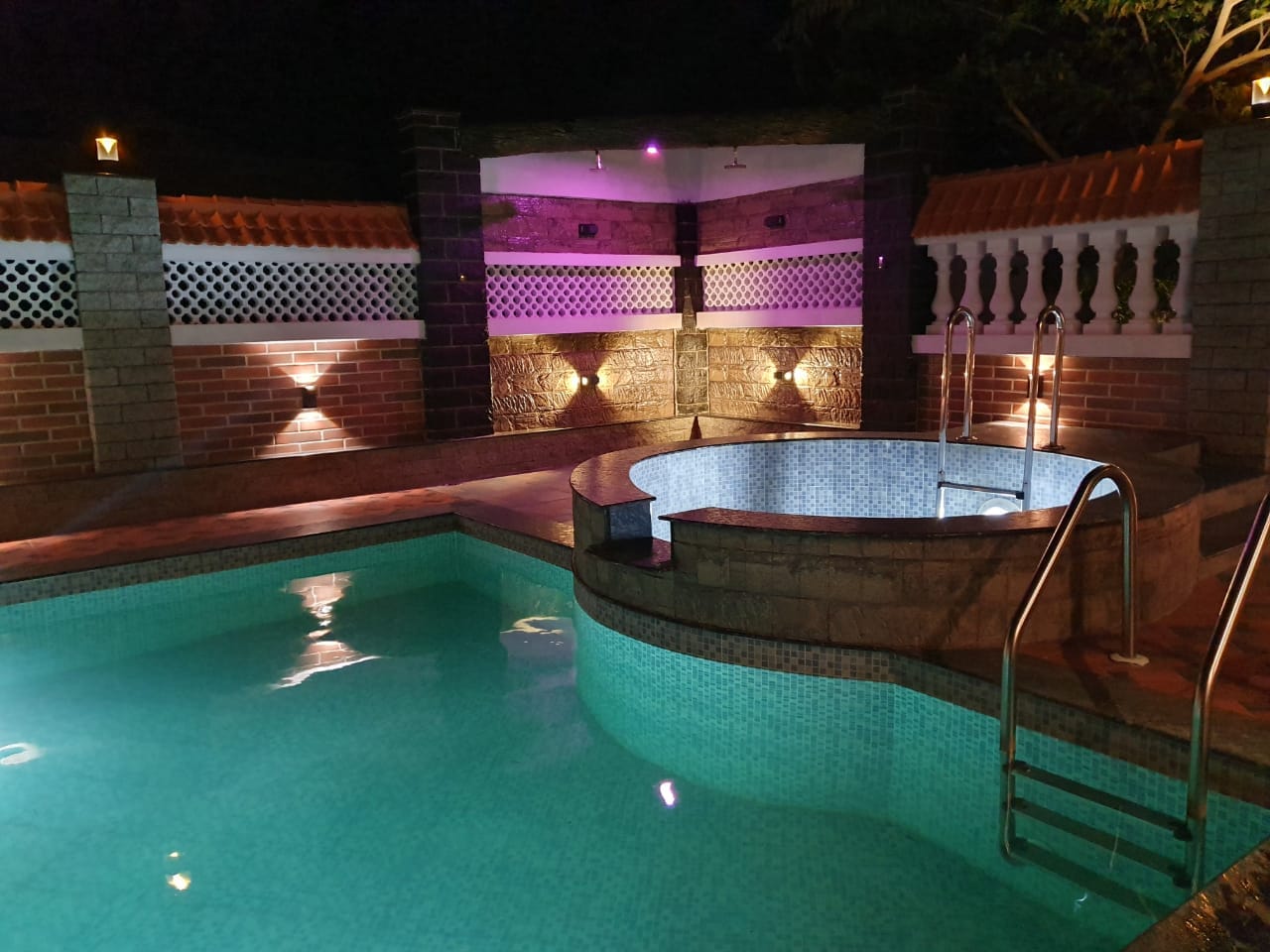 Ferdin Cottage | Rooms & Pool - Tap to explore photos
