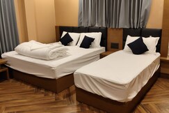 ALFRESCO GRAND HILL RESORT