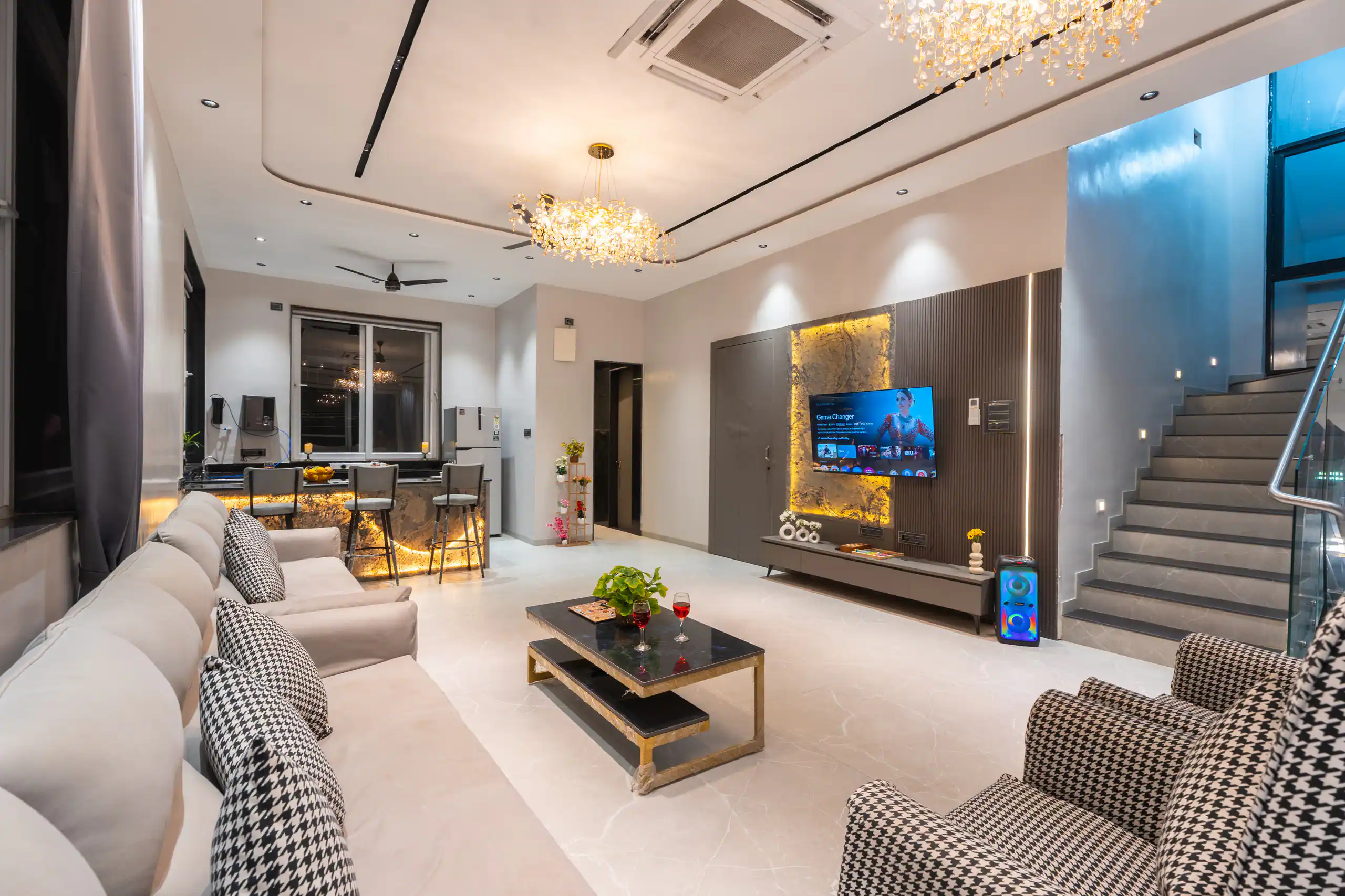 Velouria 4BHK with Jacuzzi by TensorStays